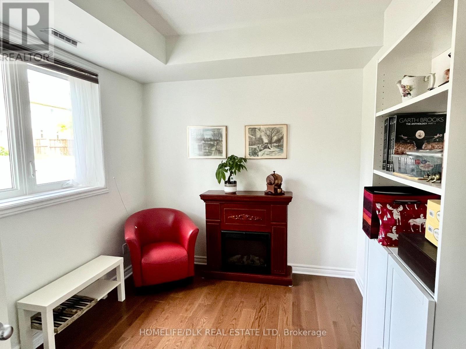 D - 137 Oldfield Street