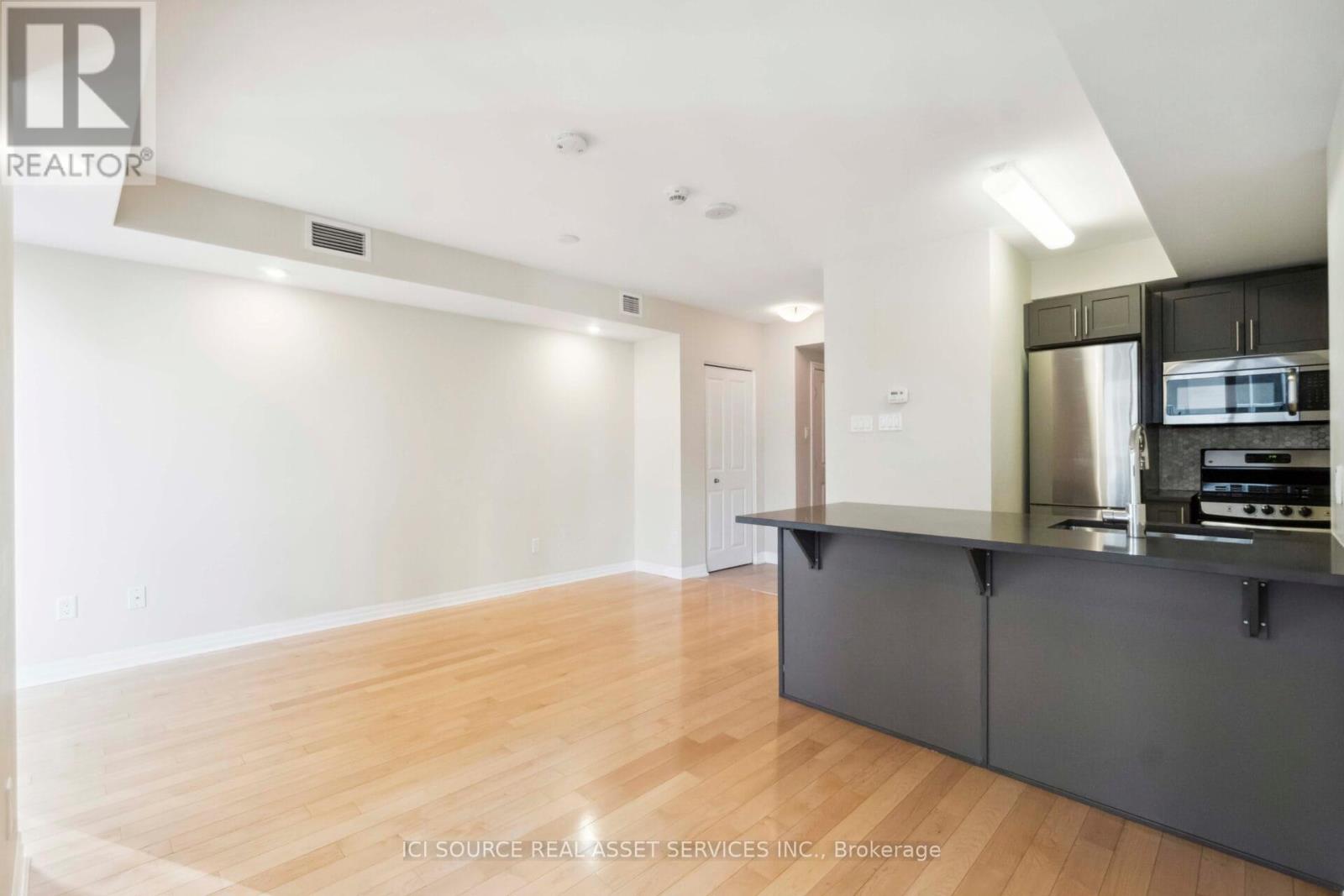 1708 - 195 Besserer Street