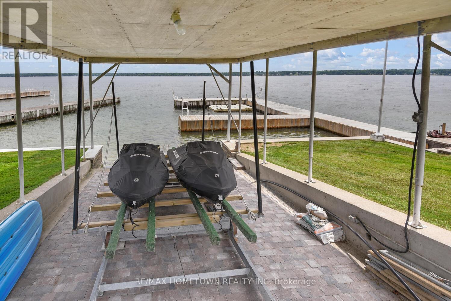 1111 Burnside Drive