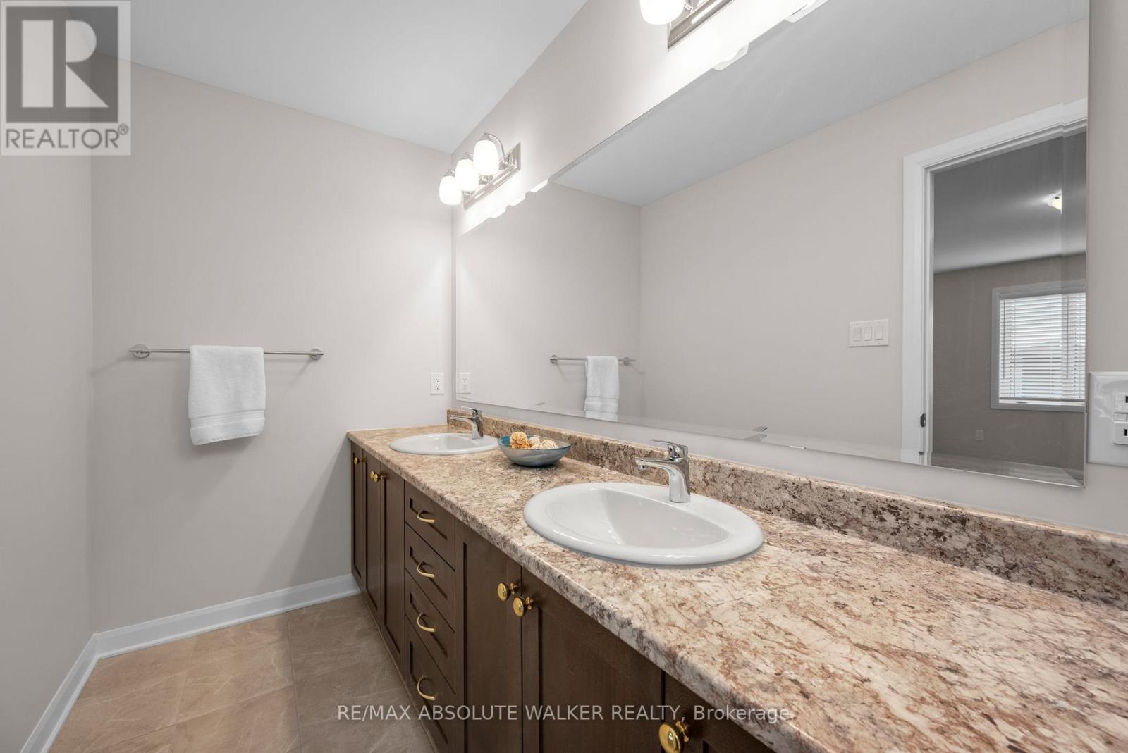 529 Anchor Circle