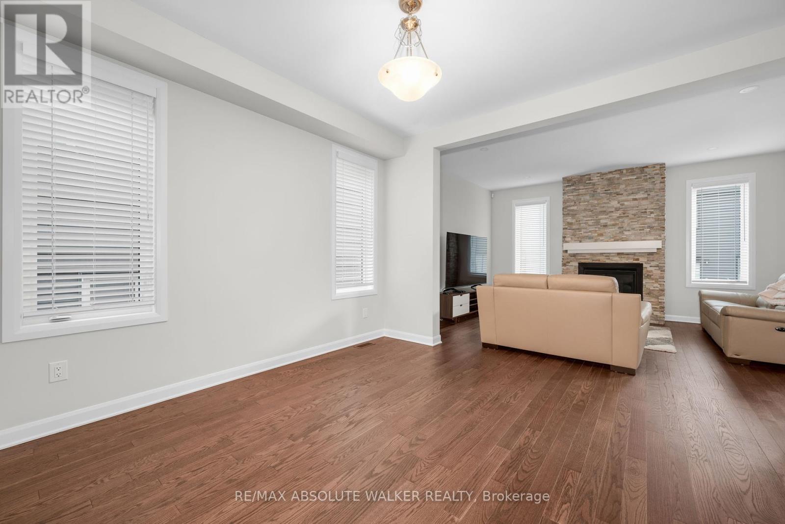 529 Anchor Circle
