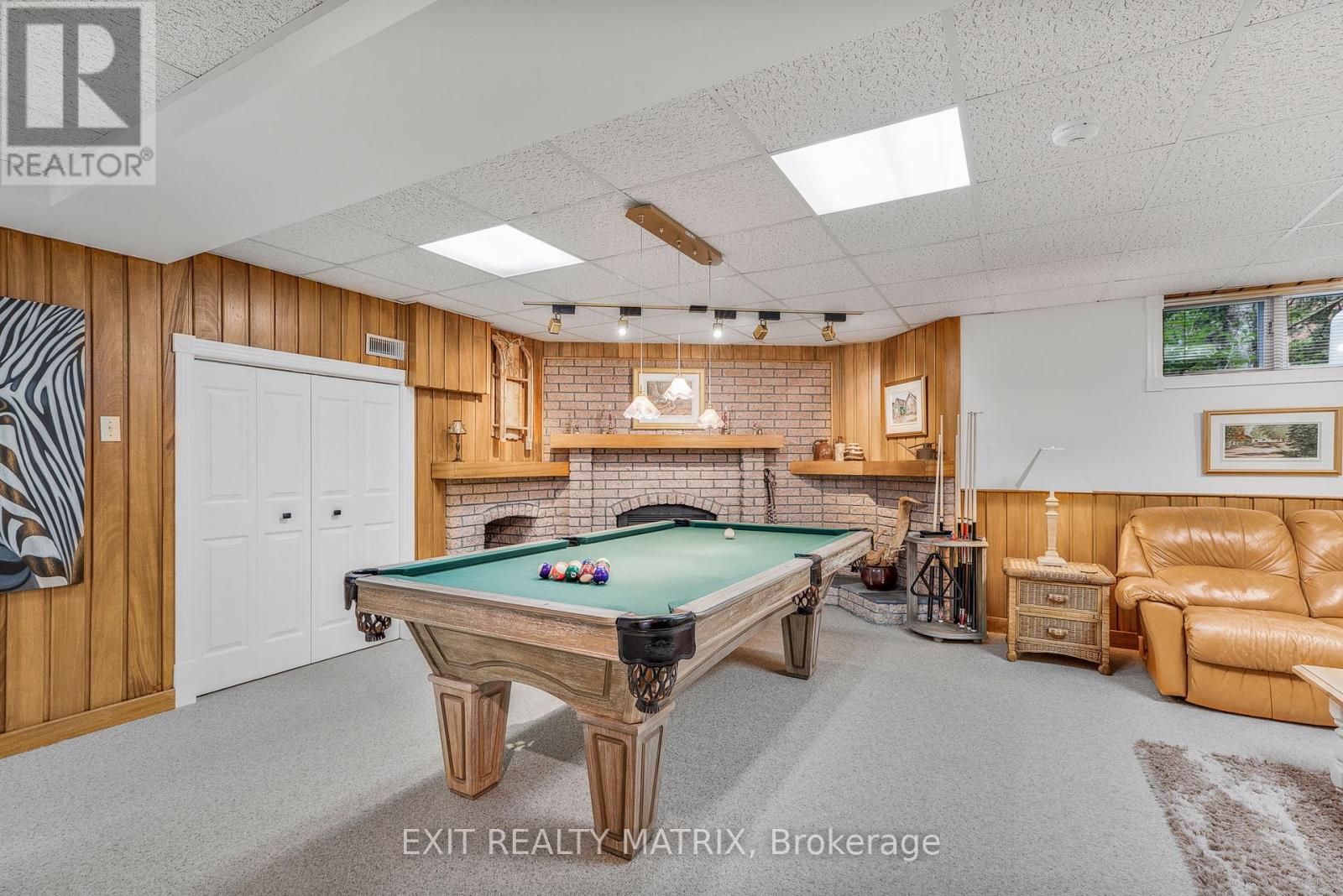 2845 Front Road