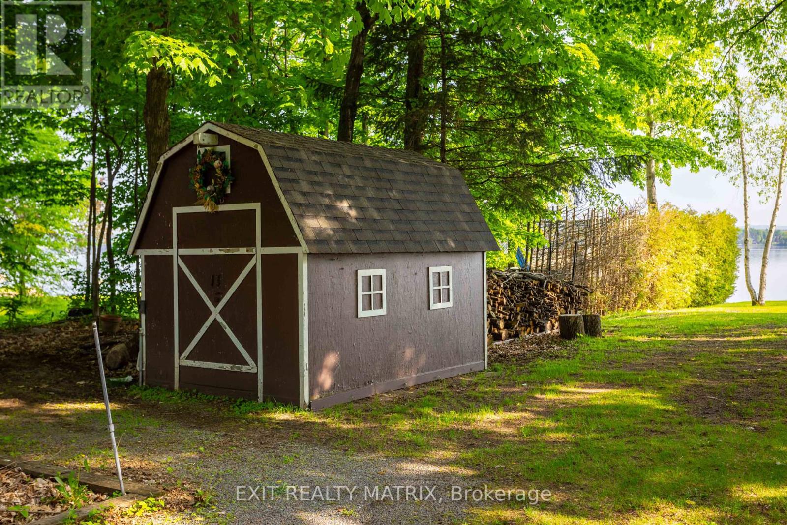 2845 Front Road