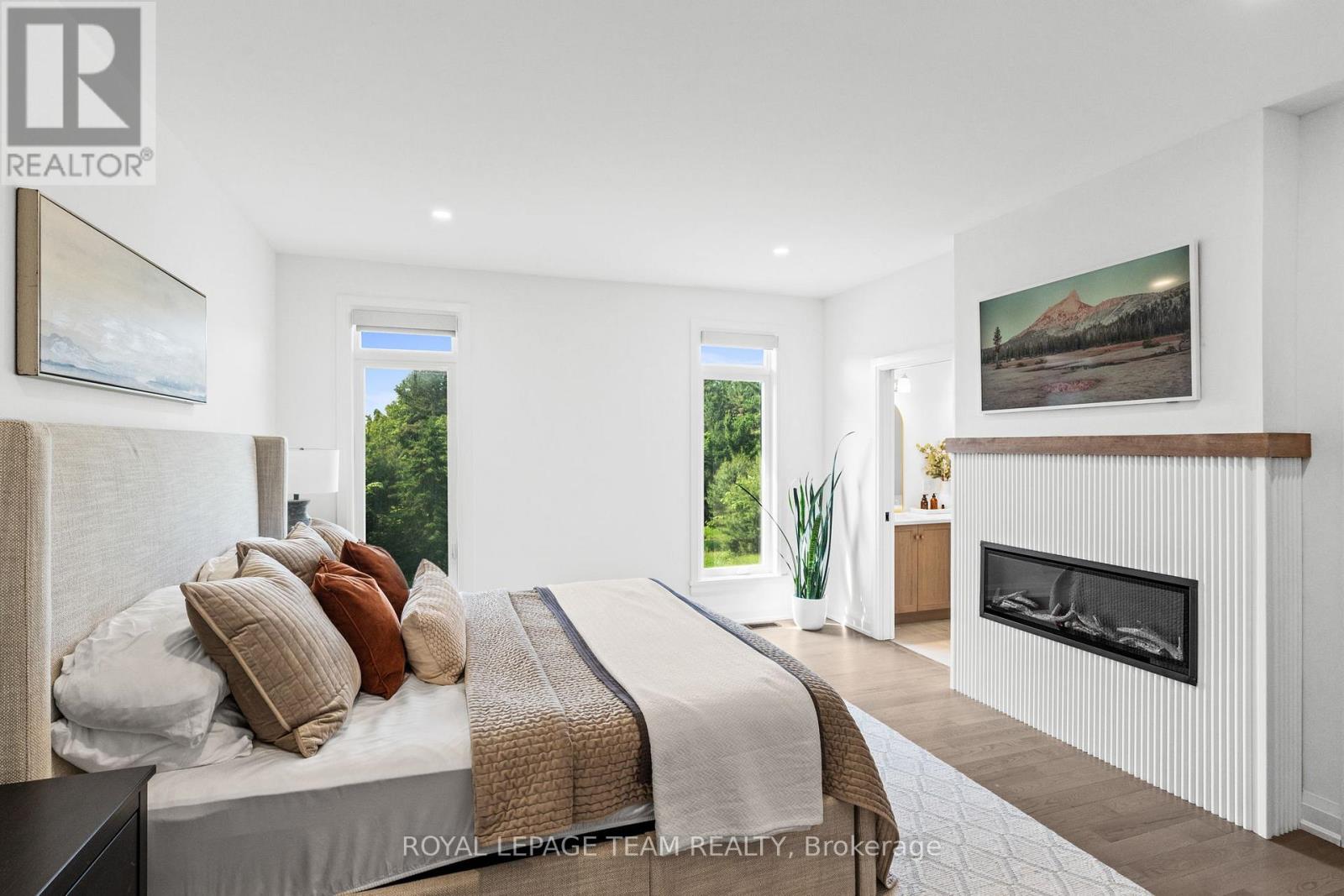48 Raymond Luhta Crescent
