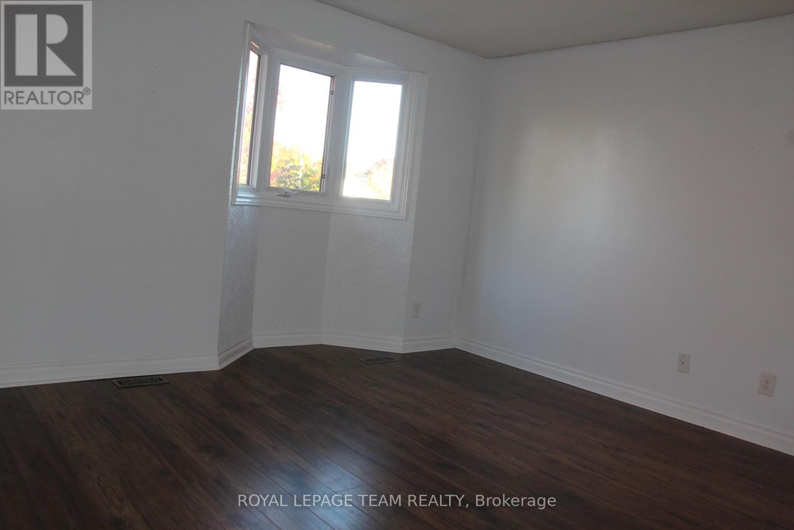 322 Des Epinettes Avenue