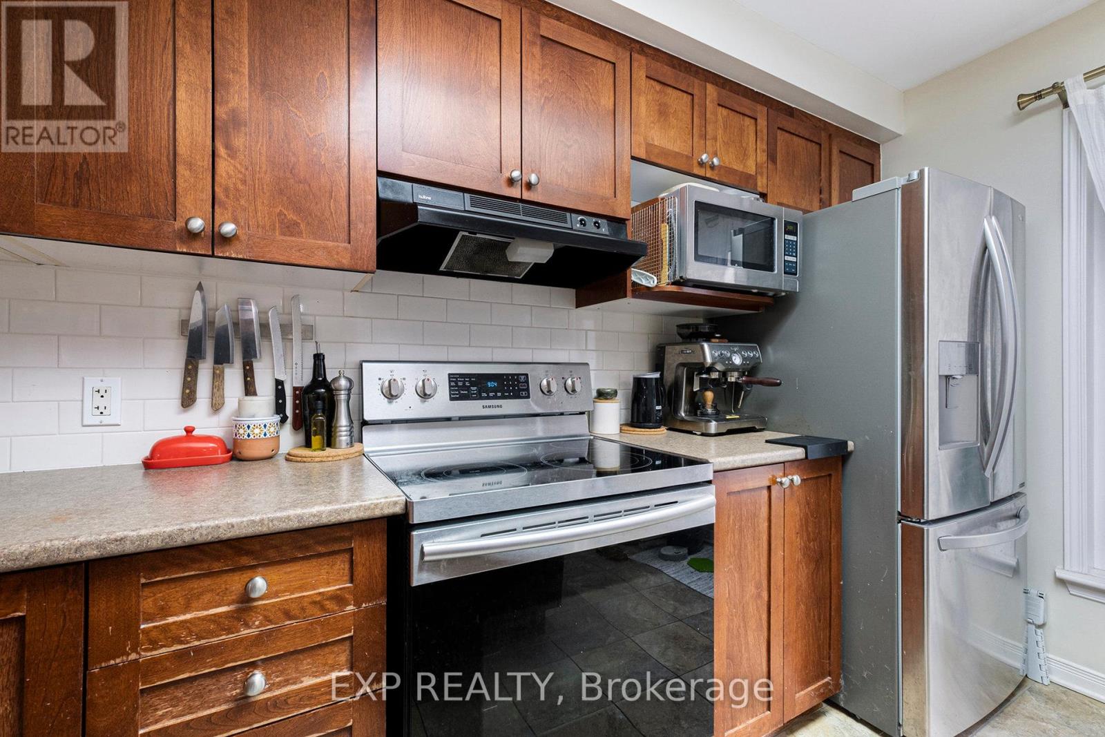 146 - 1512 Walkley Road W
