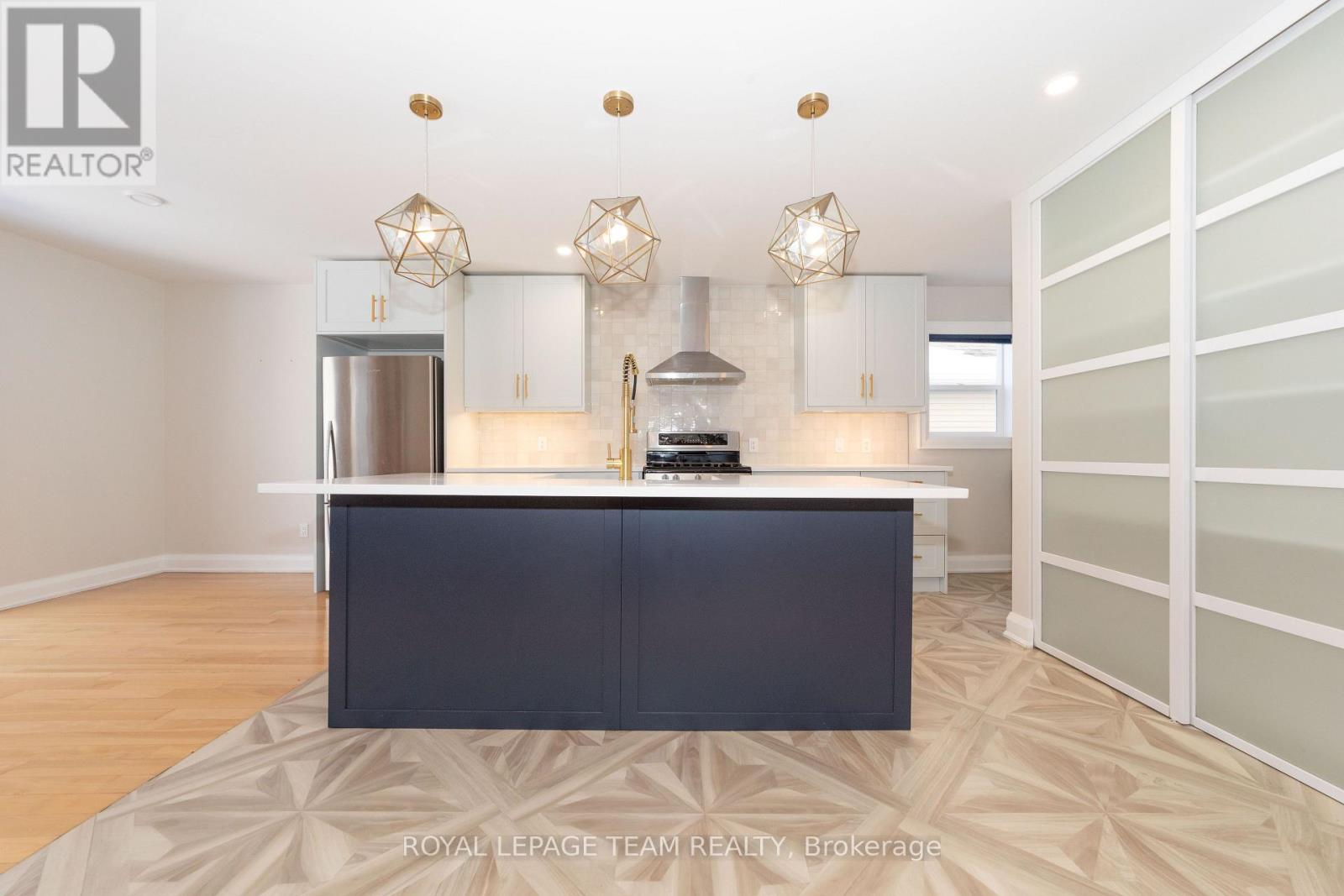 2207 Nature Trail Crescent