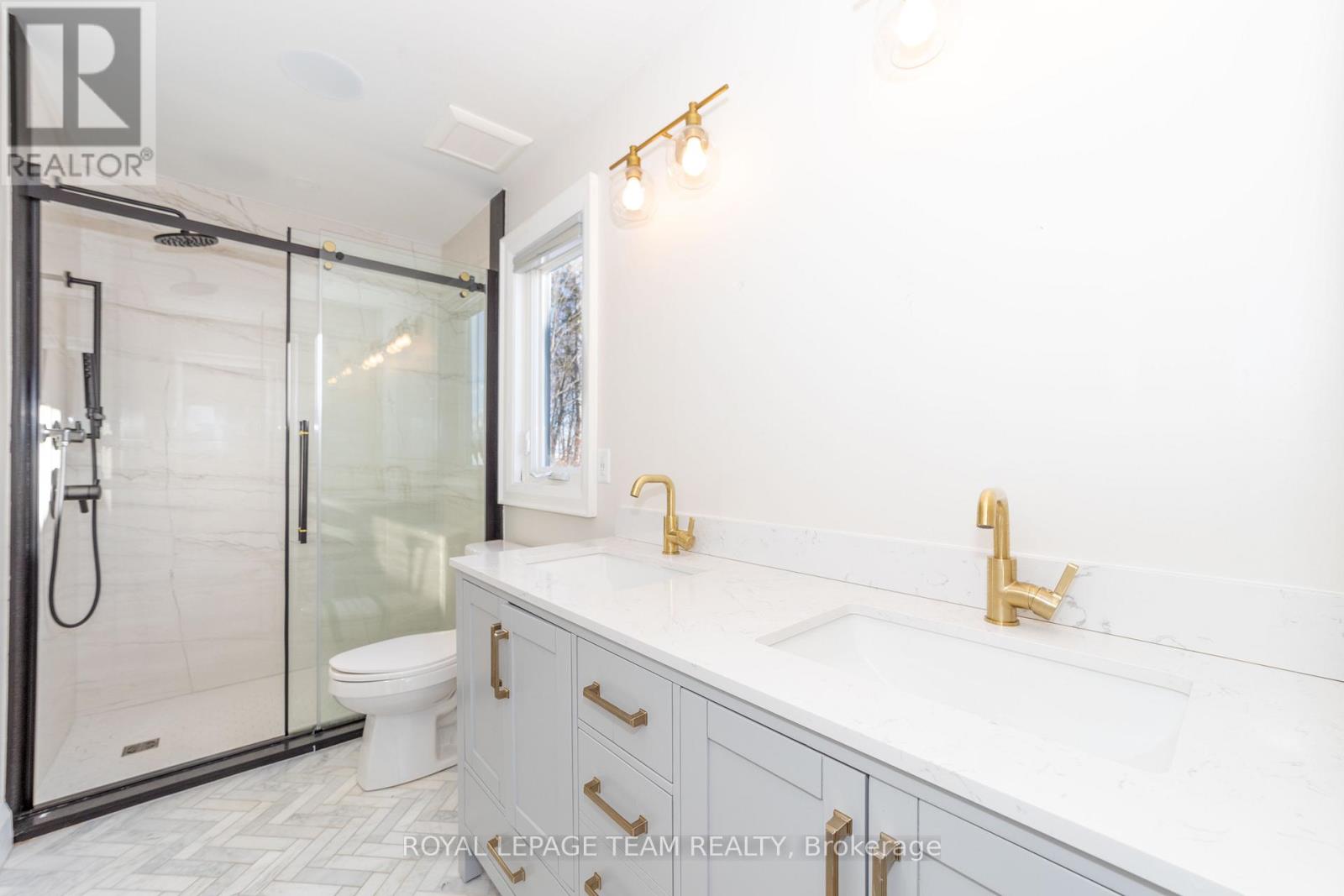 2207 Nature Trail Crescent