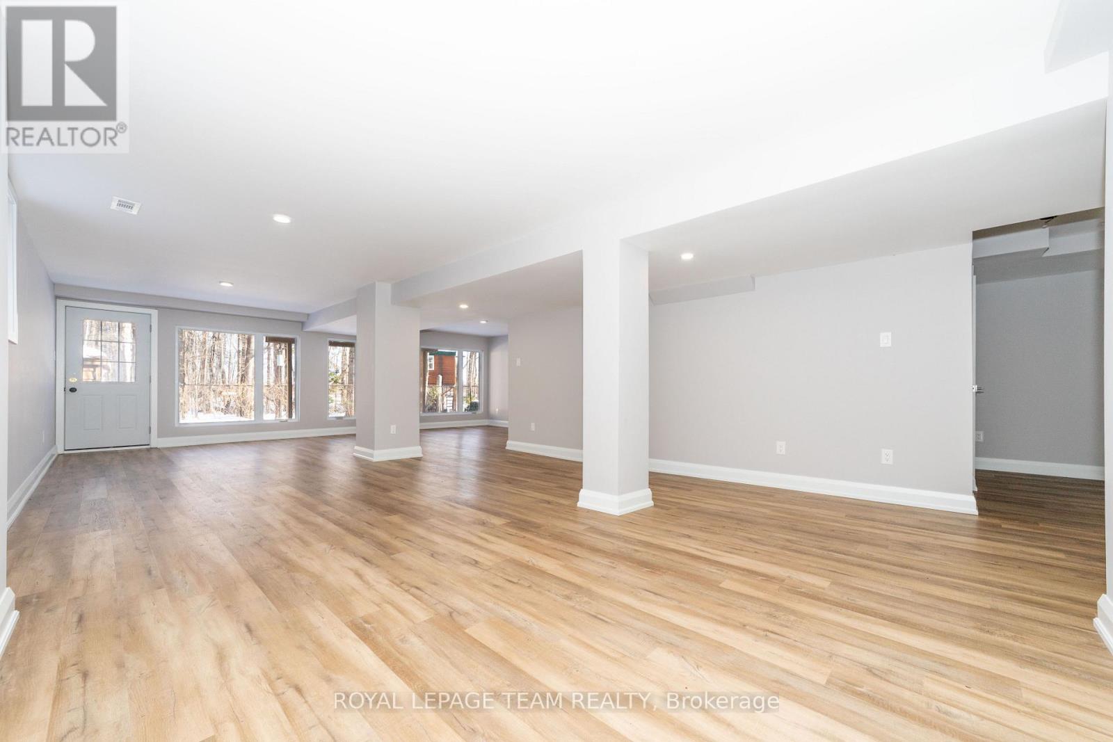 2207 Nature Trail Crescent