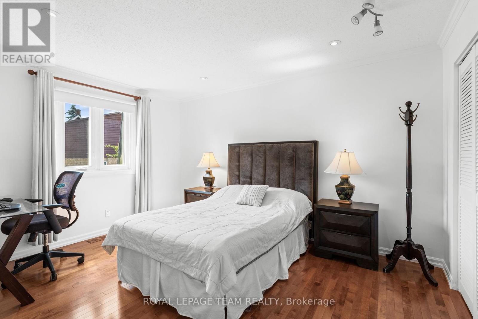 4 - 1011 Prince Of Wales Drive