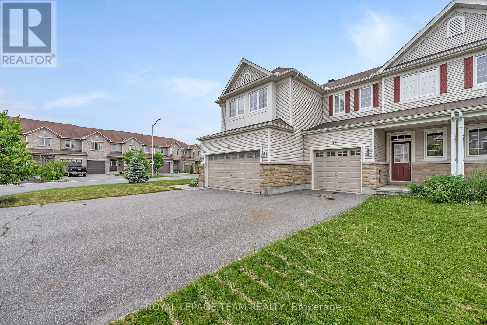 625 Pepperville Crescent