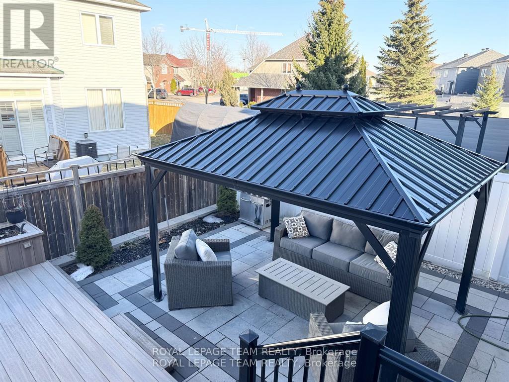 3519 Woodroffe Avenue