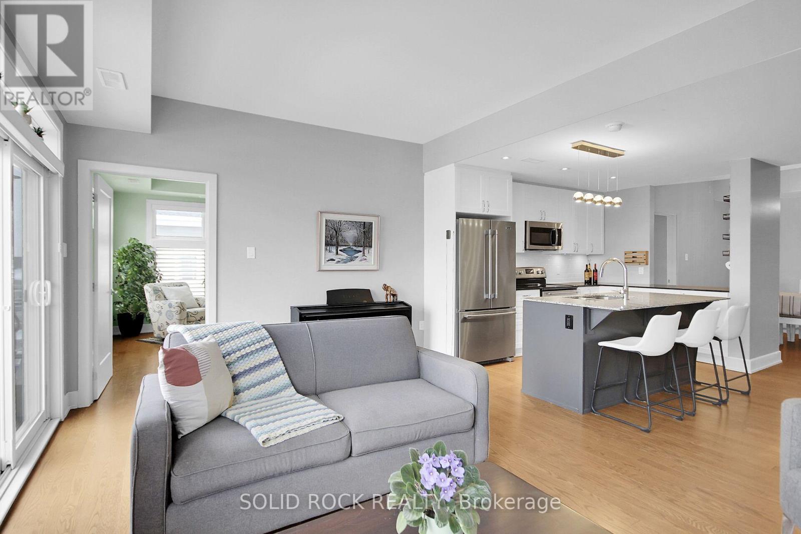 301 - 345 Elizabeth Cosgrove Private
