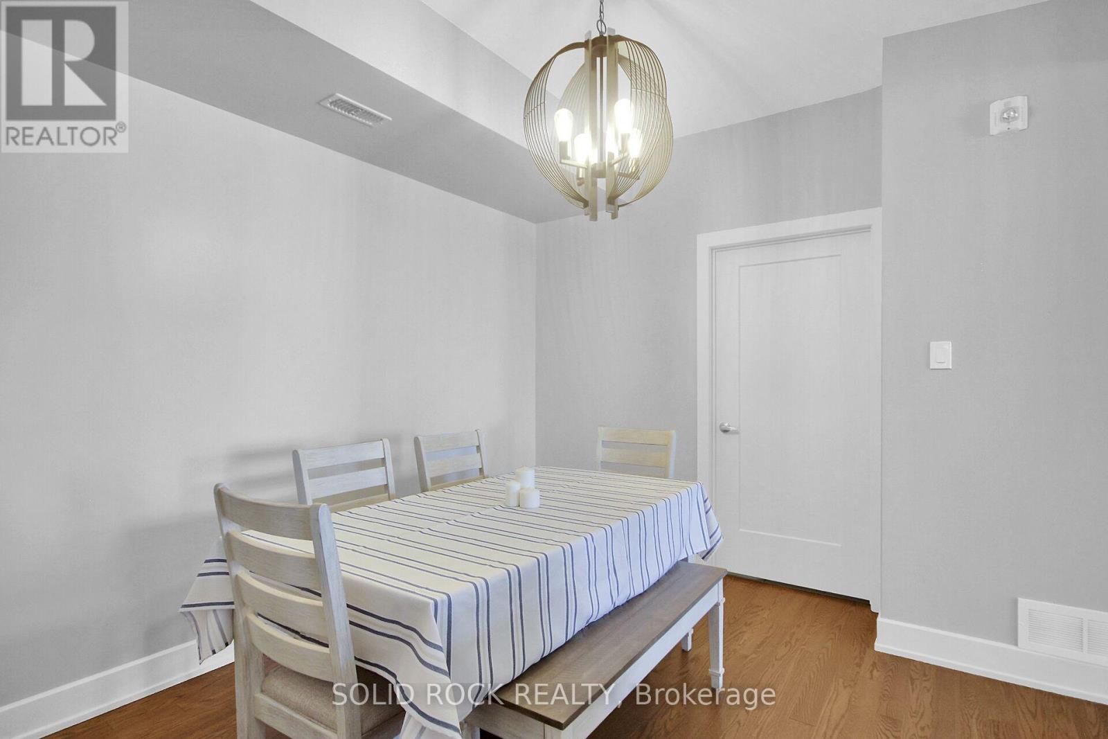 301 - 345 Elizabeth Cosgrove Private