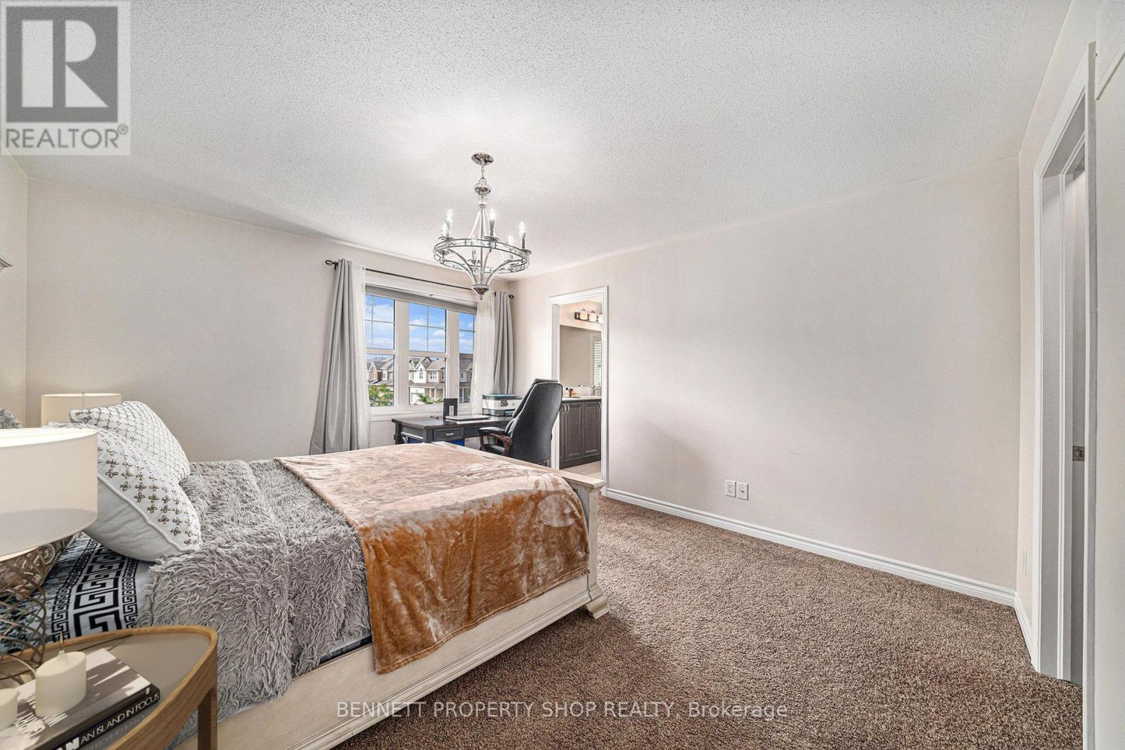 52 Oxalis Crescent