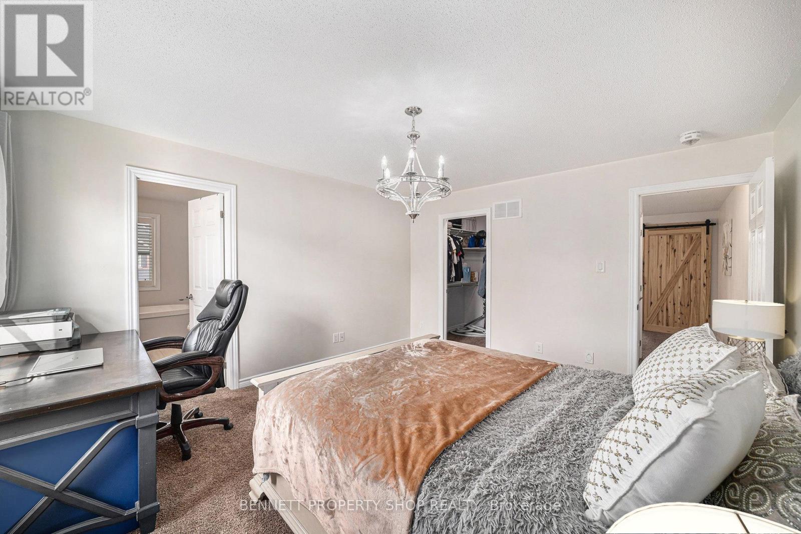 52 Oxalis Crescent