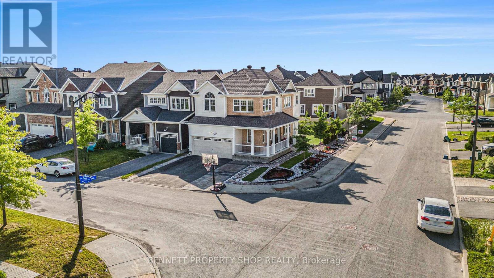 52 Oxalis Crescent