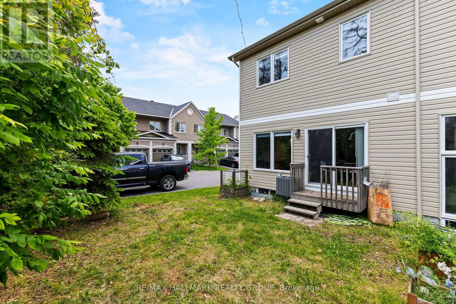 53 Dundalk Private