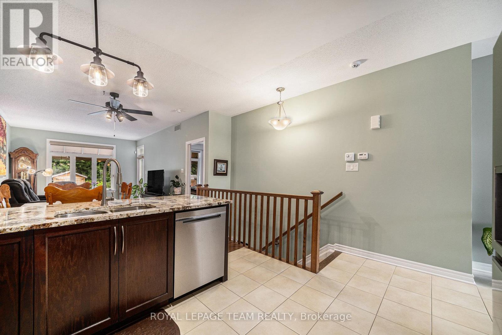 129 Tradewinds Crescent