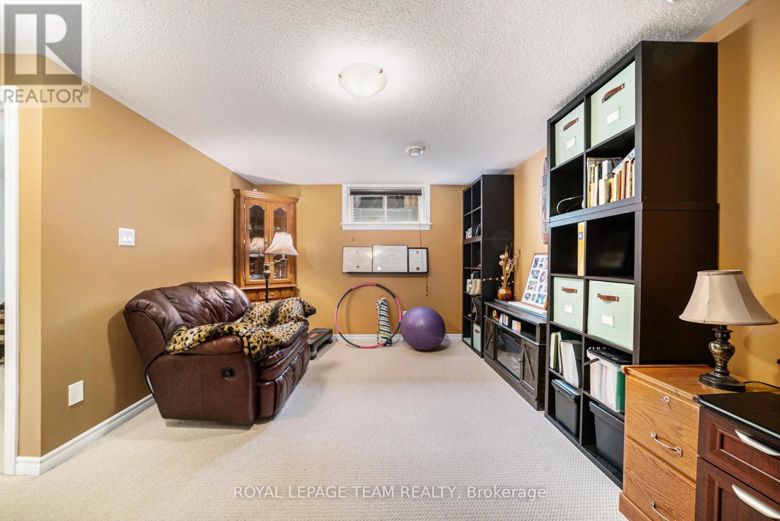 129 Tradewinds Crescent
