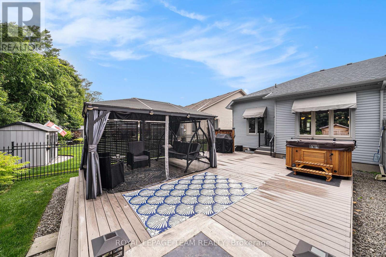 129 Tradewinds Crescent