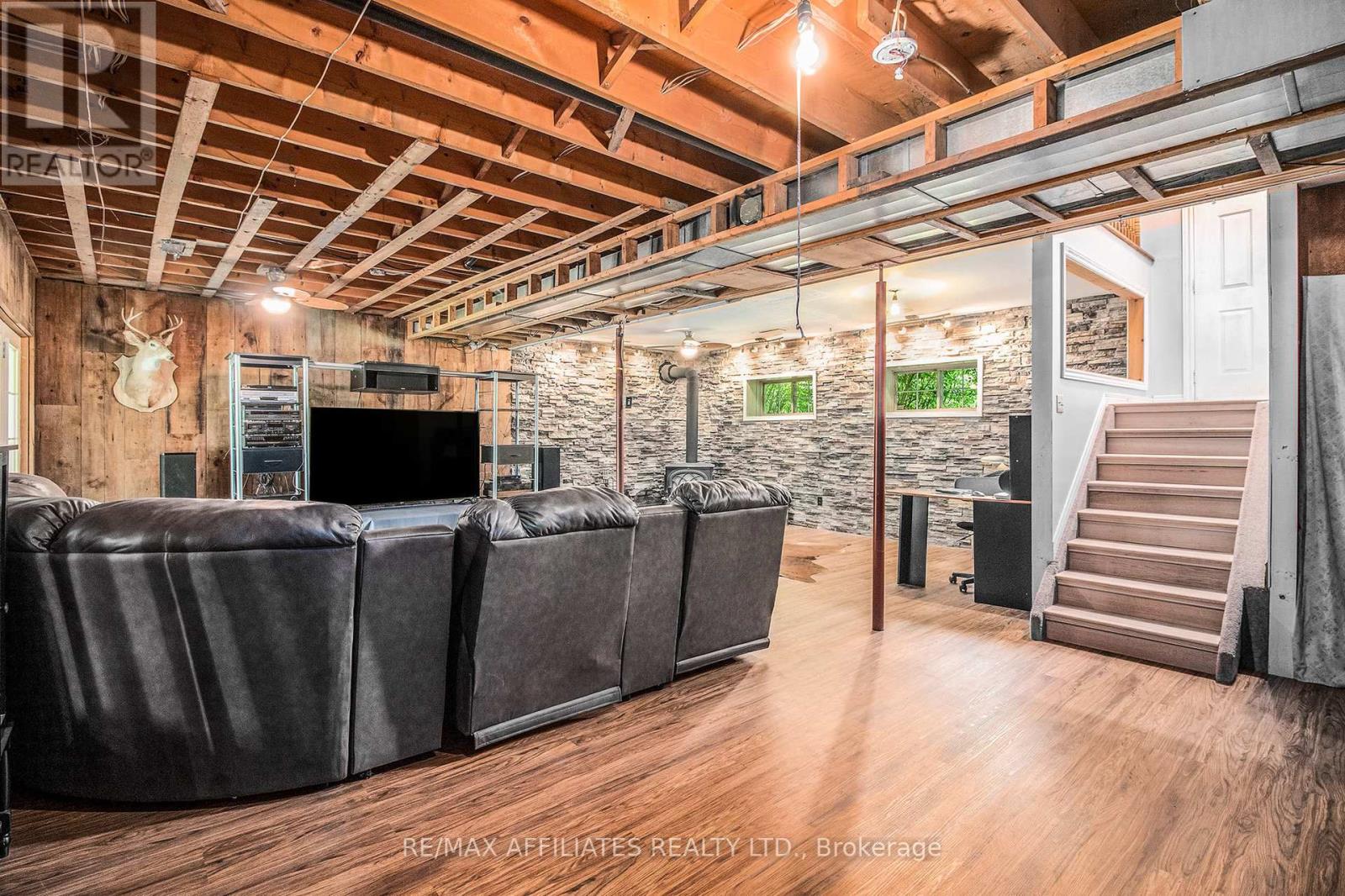 9674 Hall Road