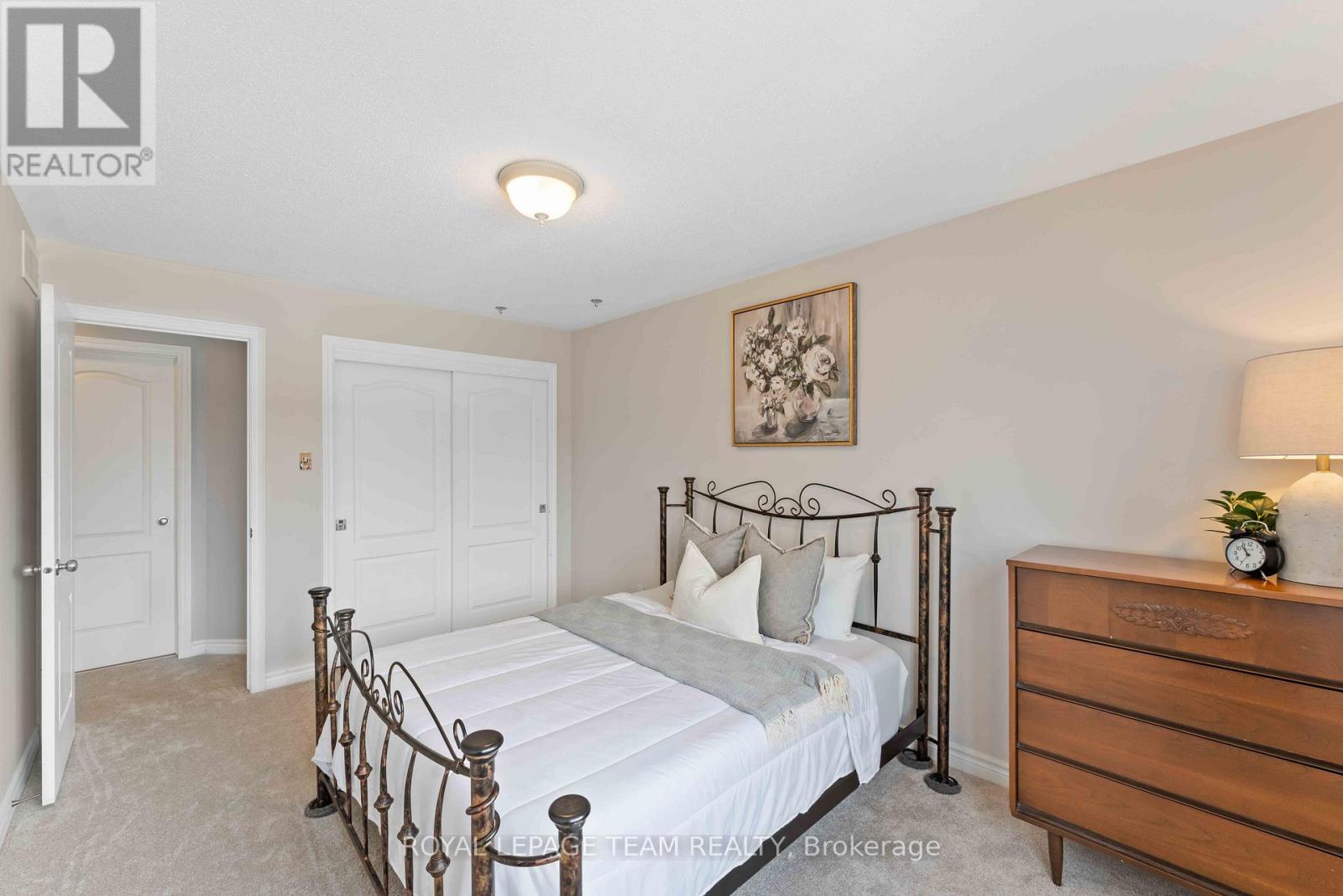 747 Long Point Circle