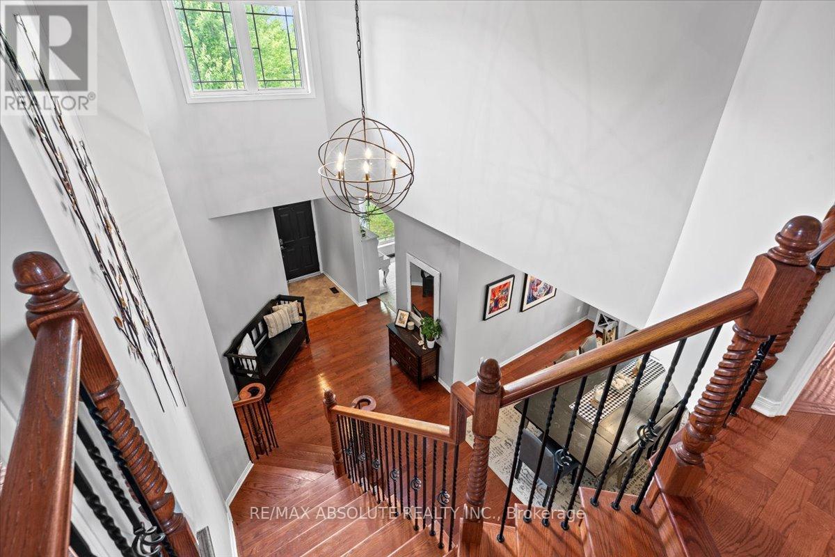 112 Muskego Crescent