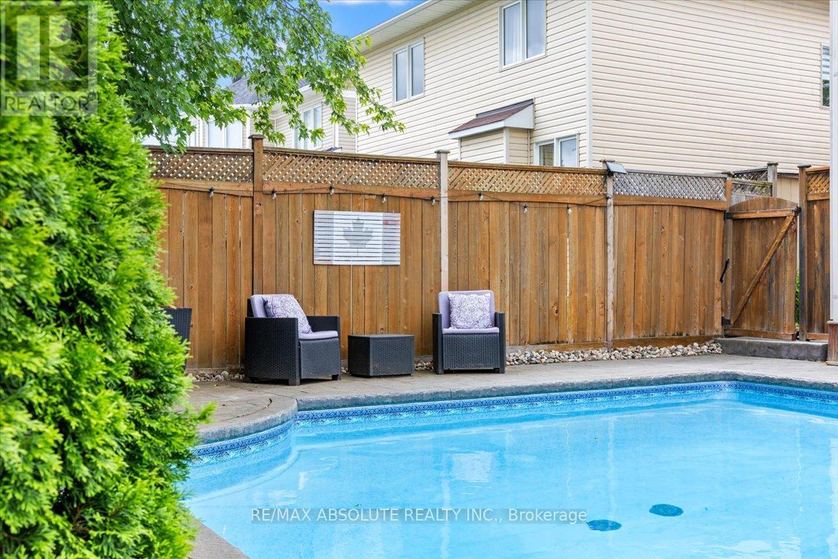 112 Muskego Crescent