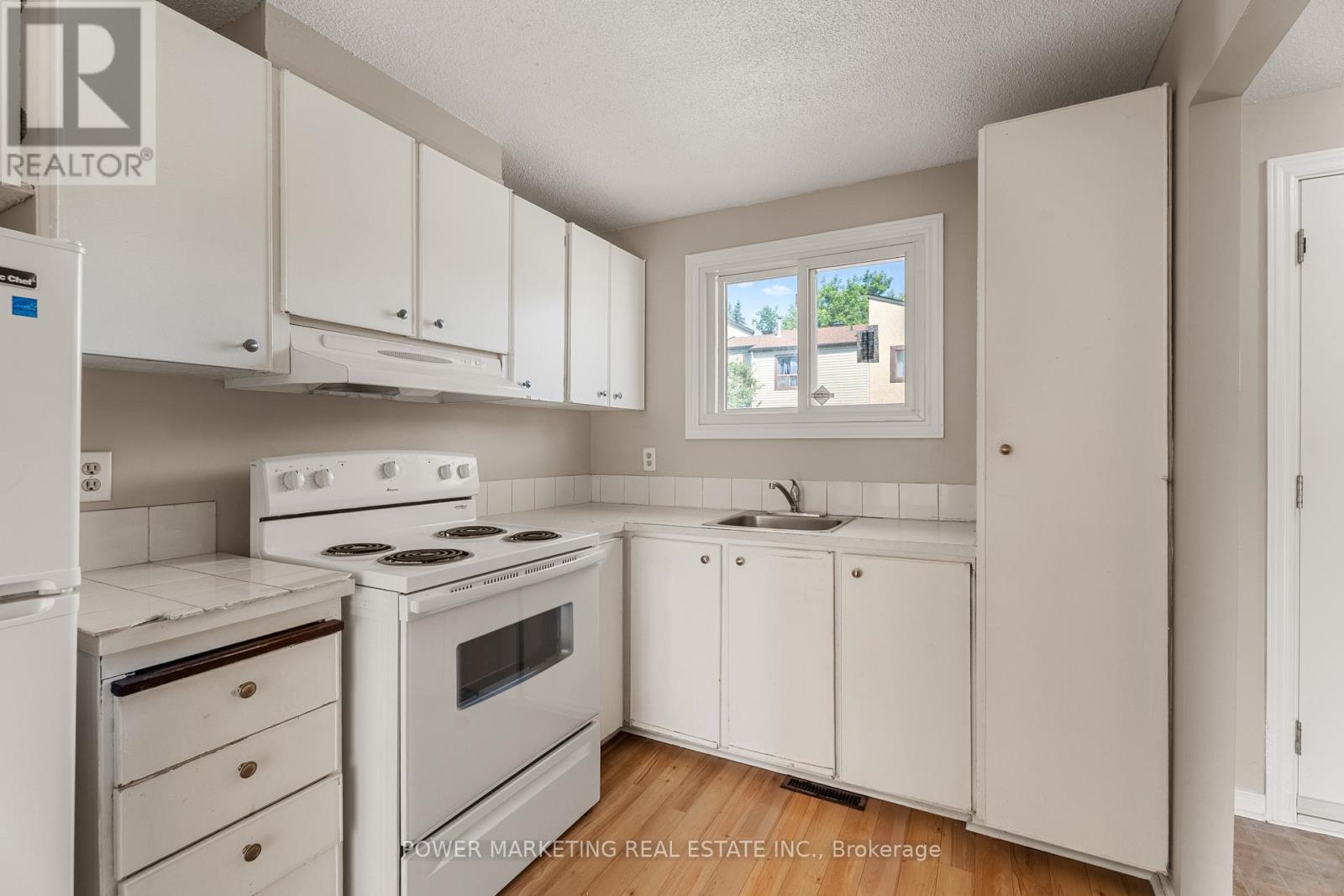 1280 Bethamy Lane