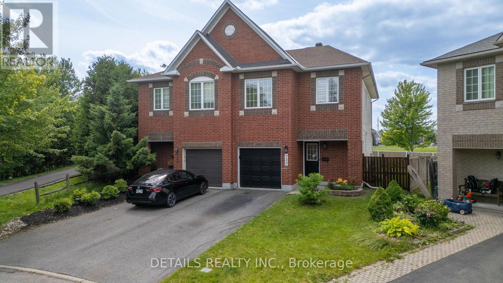 732 Carmella Crescent