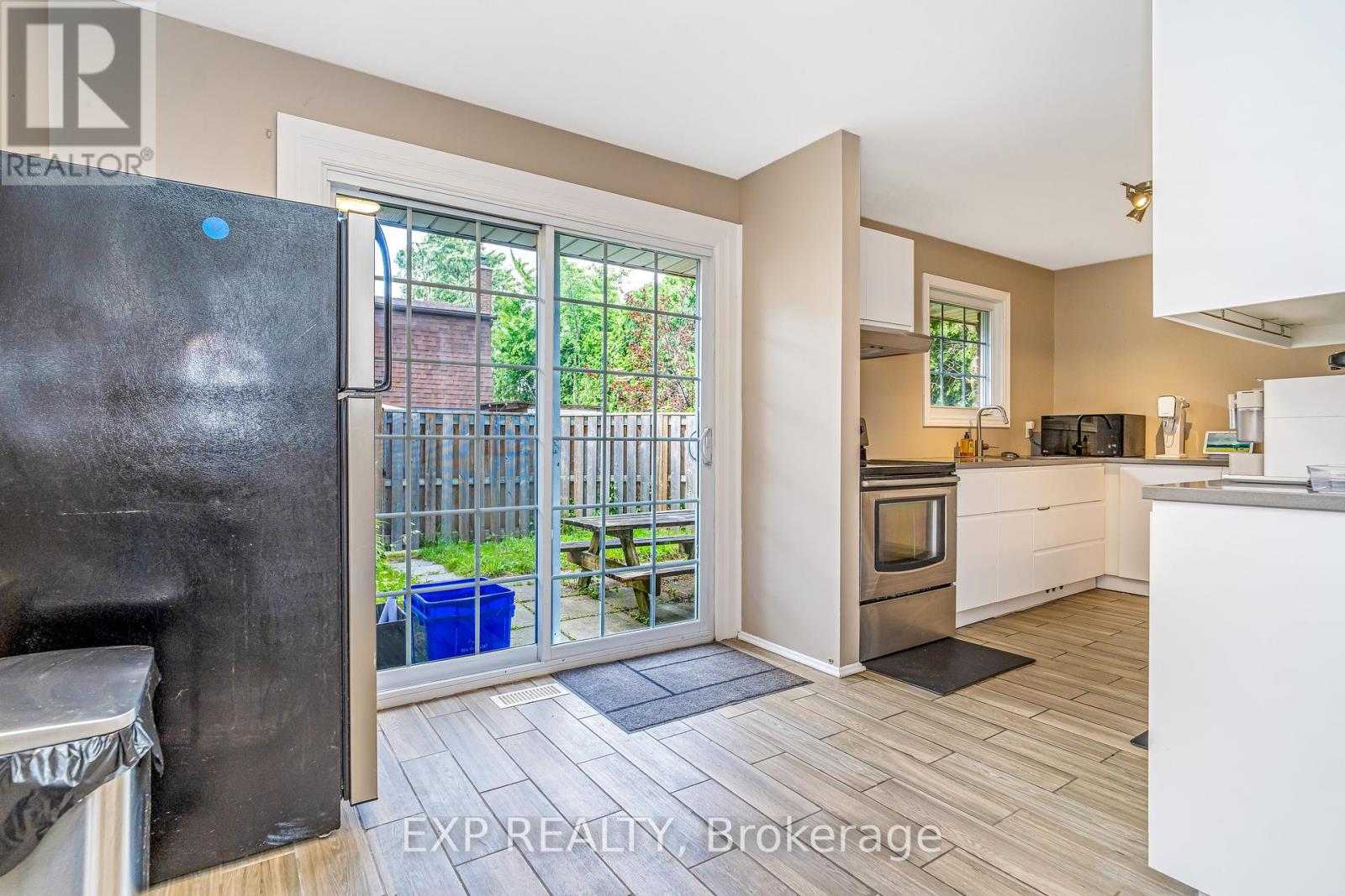 65 - 1029 Meadowlands Drive