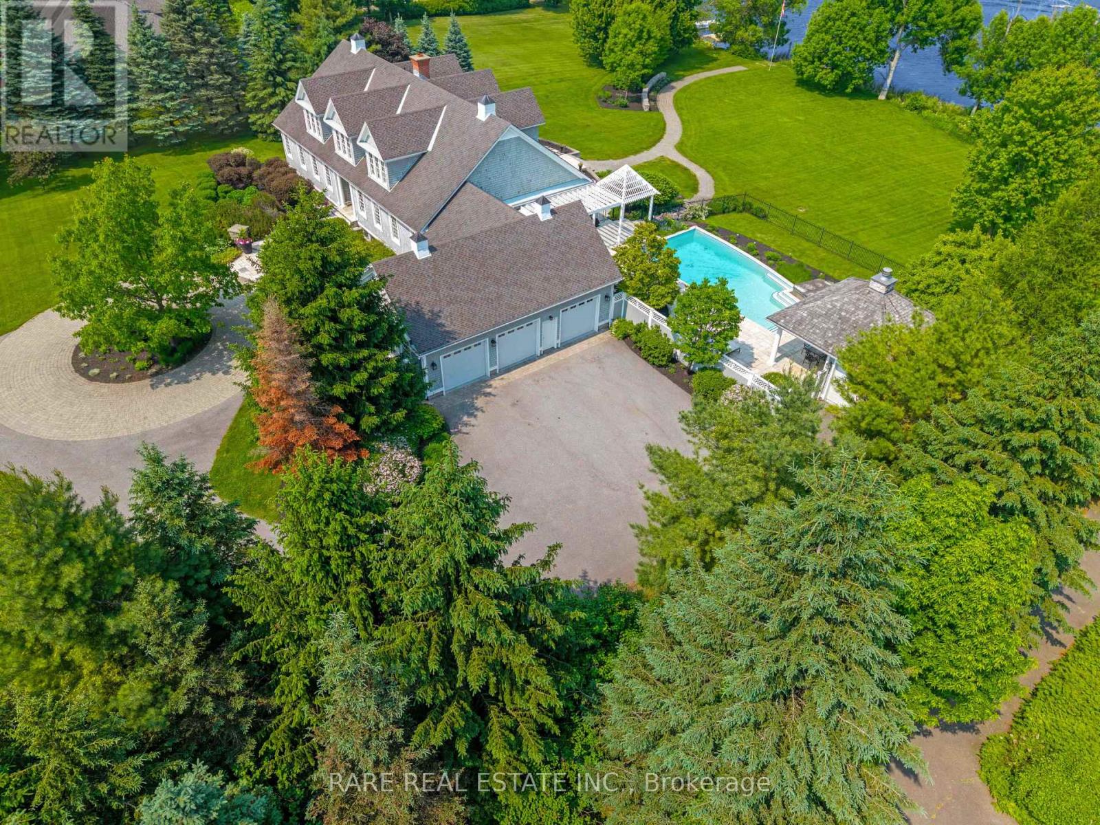 6029 Rideau Valley Drive N