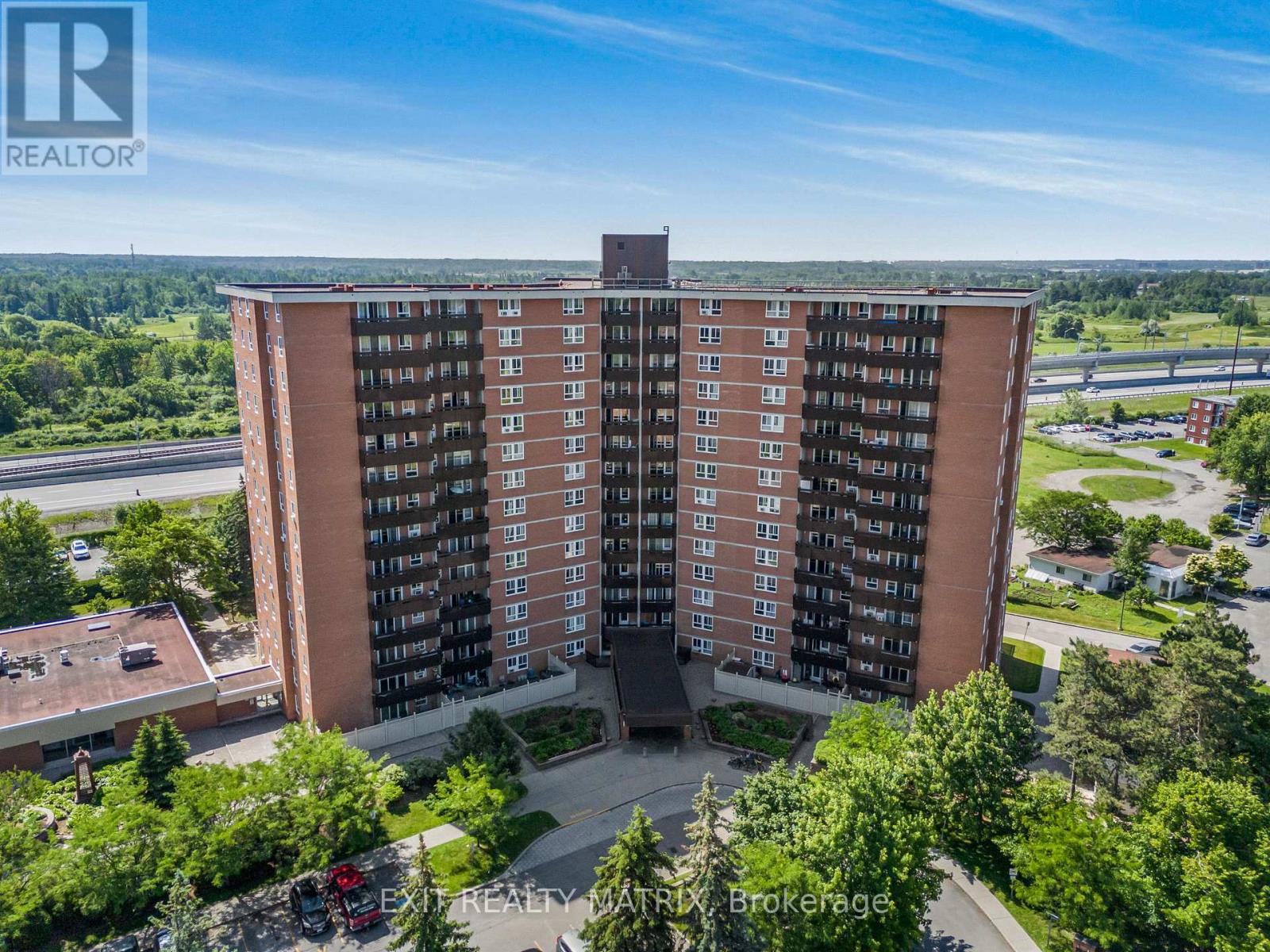 1005 - 2000 Jasmine Crescent