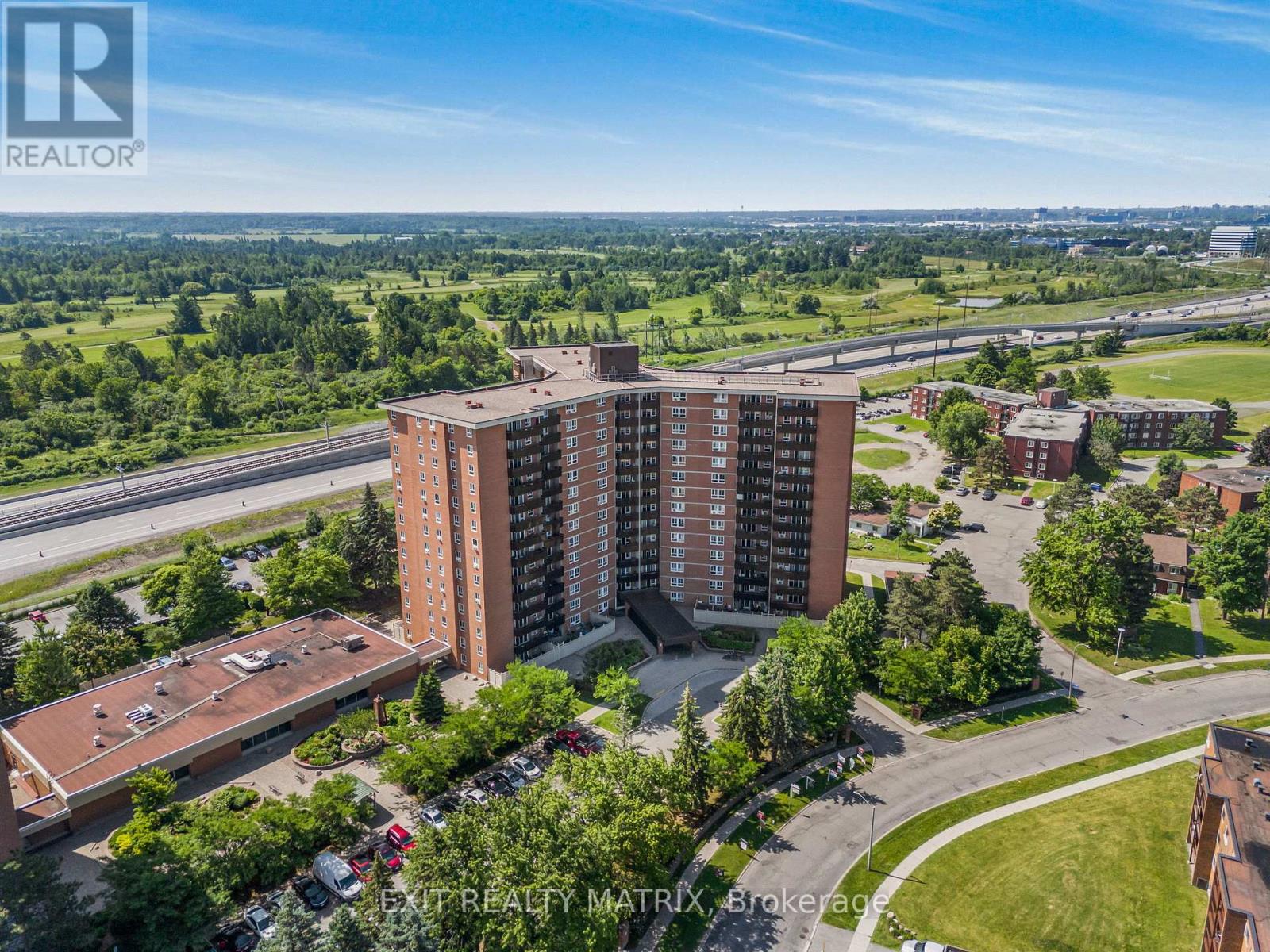 1005 - 2000 Jasmine Crescent