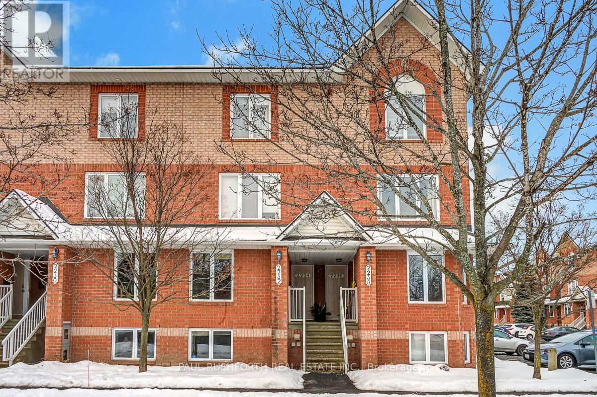 2232 Bois Vert Place