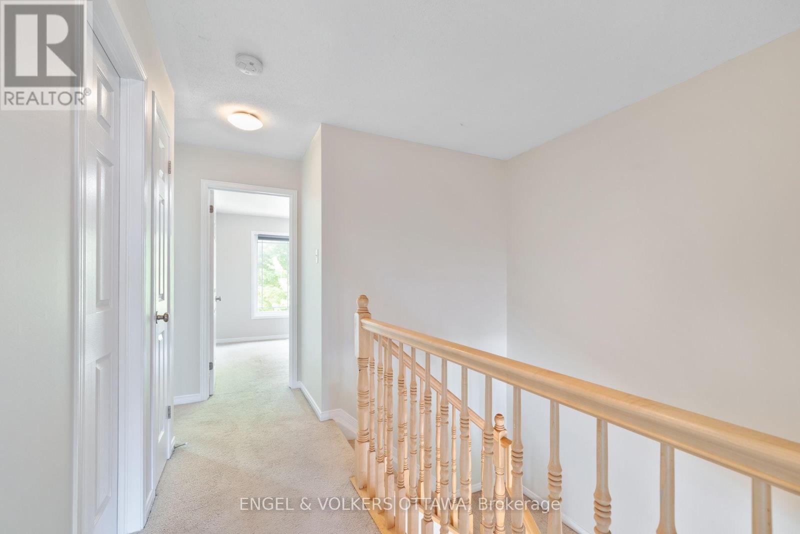 502 Woodchase Street