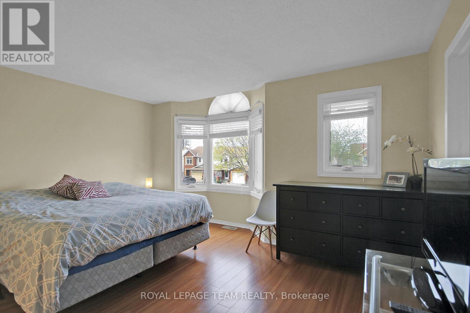 102 Longshire Circle