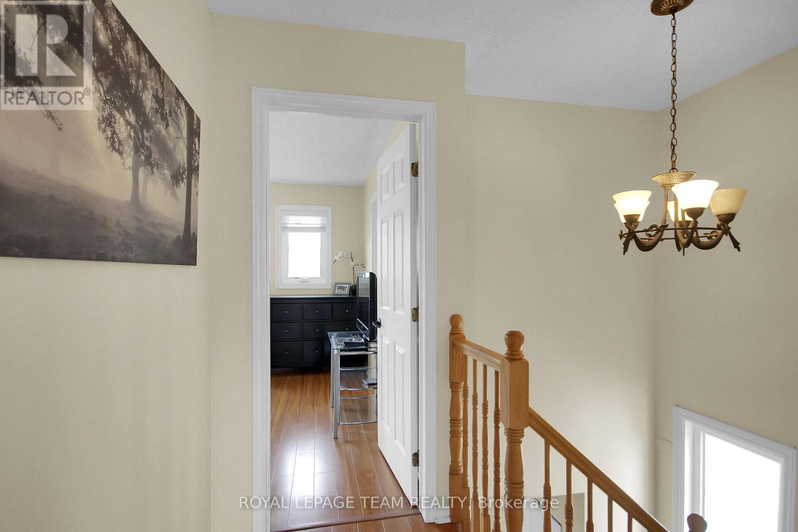 102 Longshire Circle