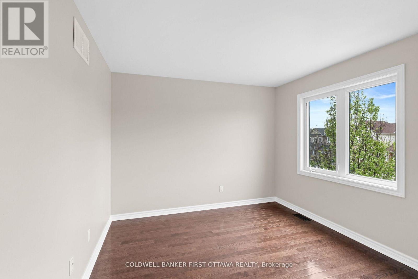2459 Esprit Drive