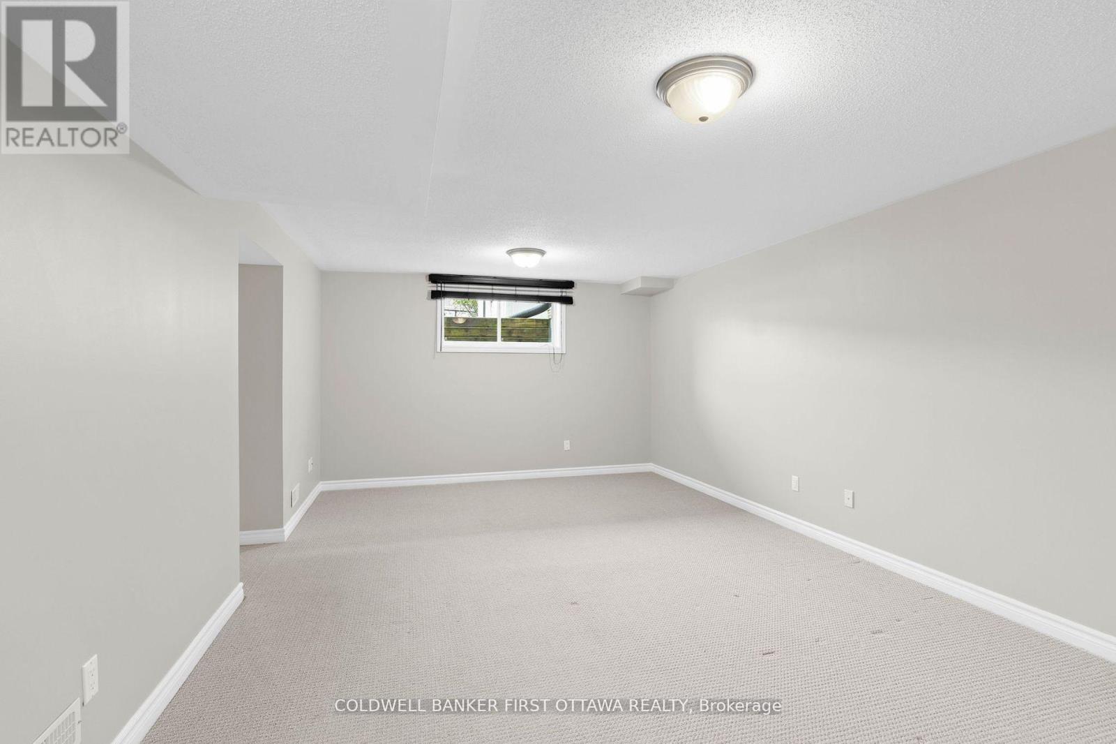 2459 Esprit Drive