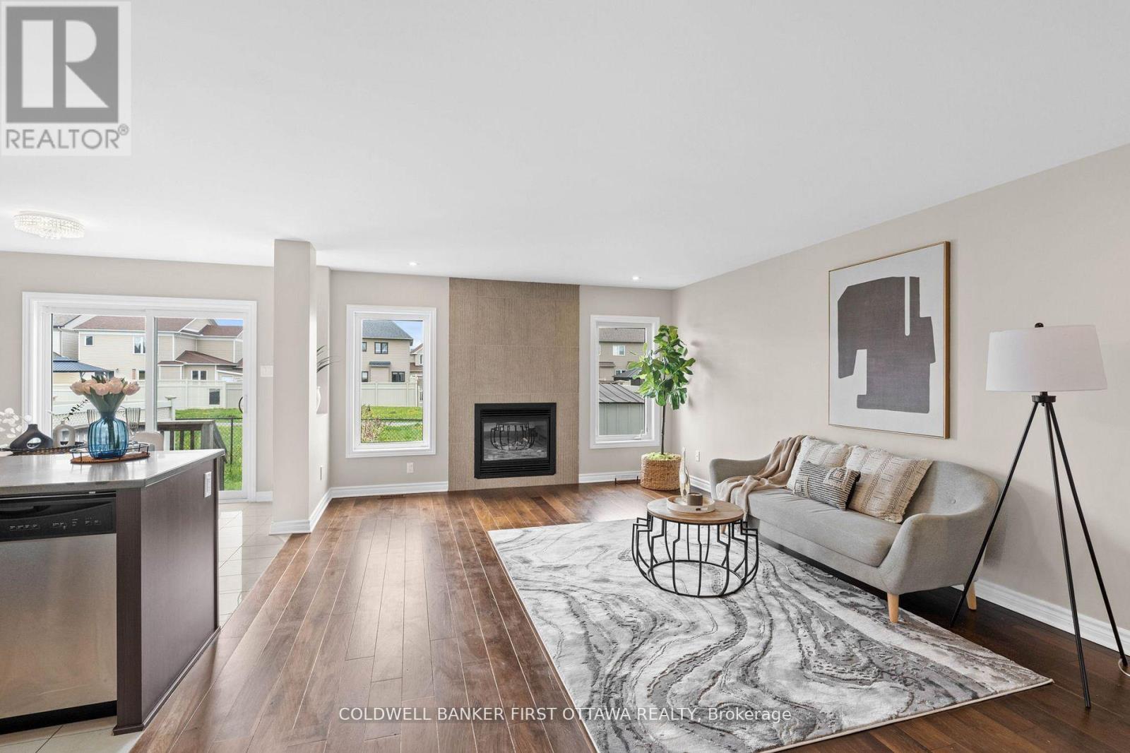 2459 Esprit Drive