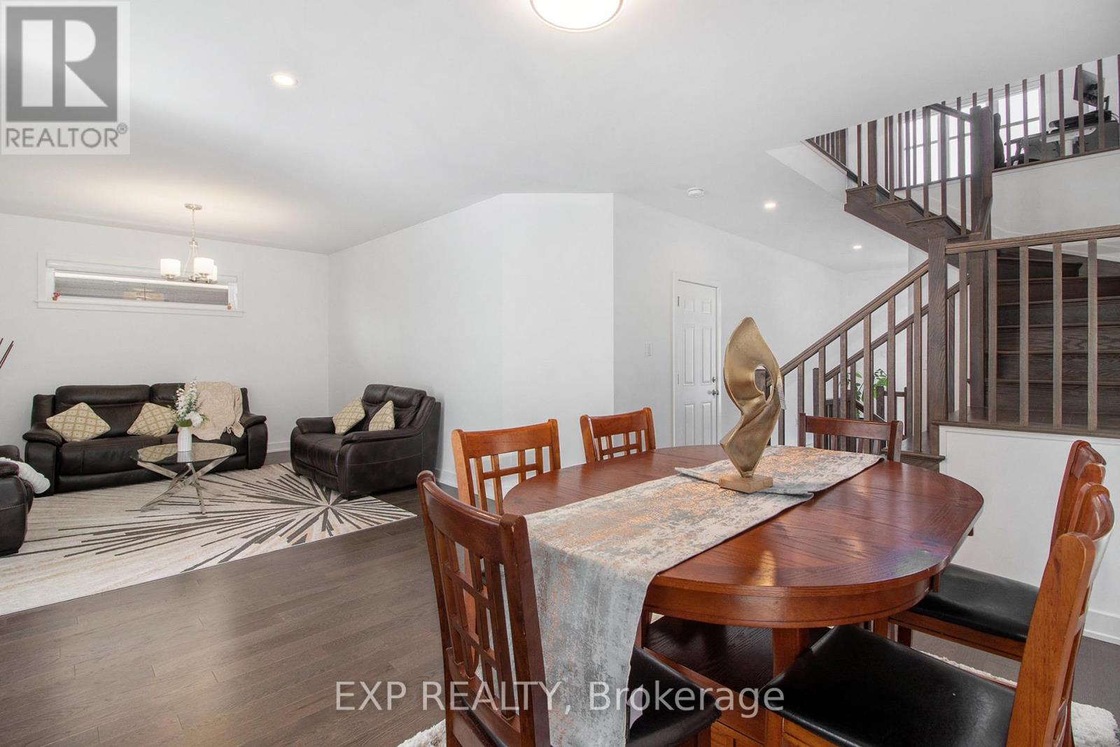 908 Embankment Street