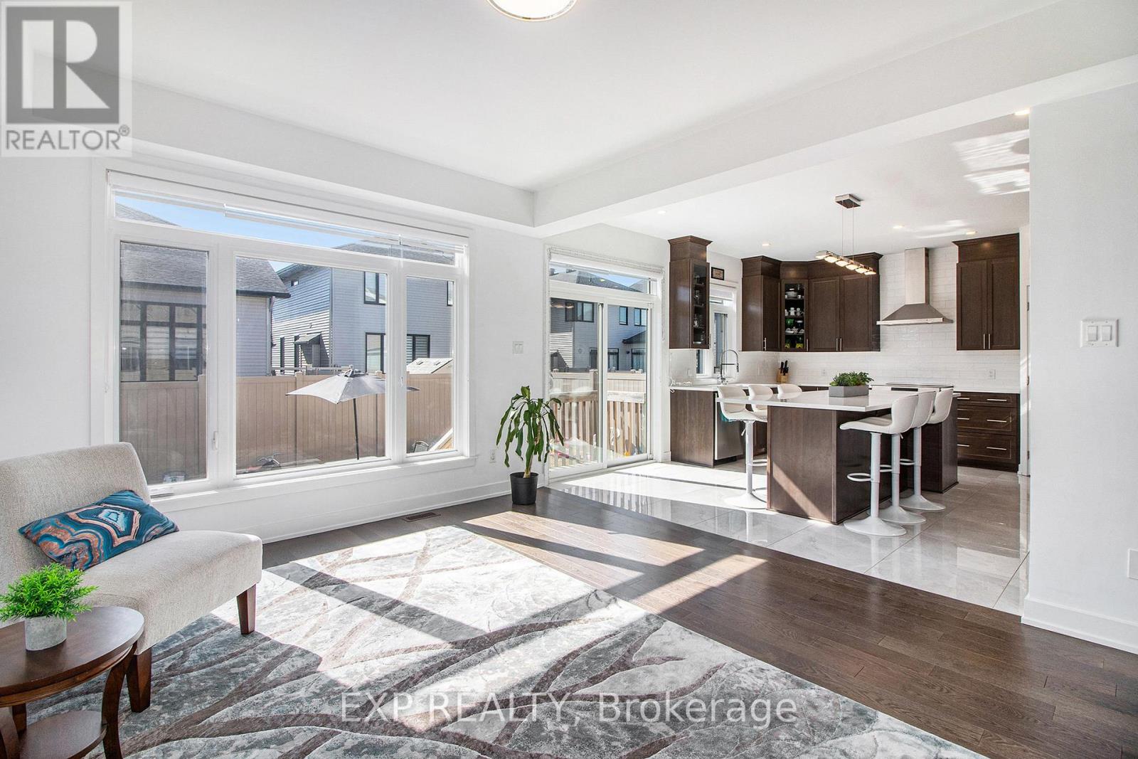 908 Embankment Street