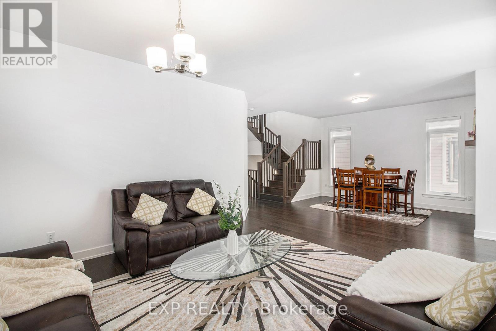 908 Embankment Street