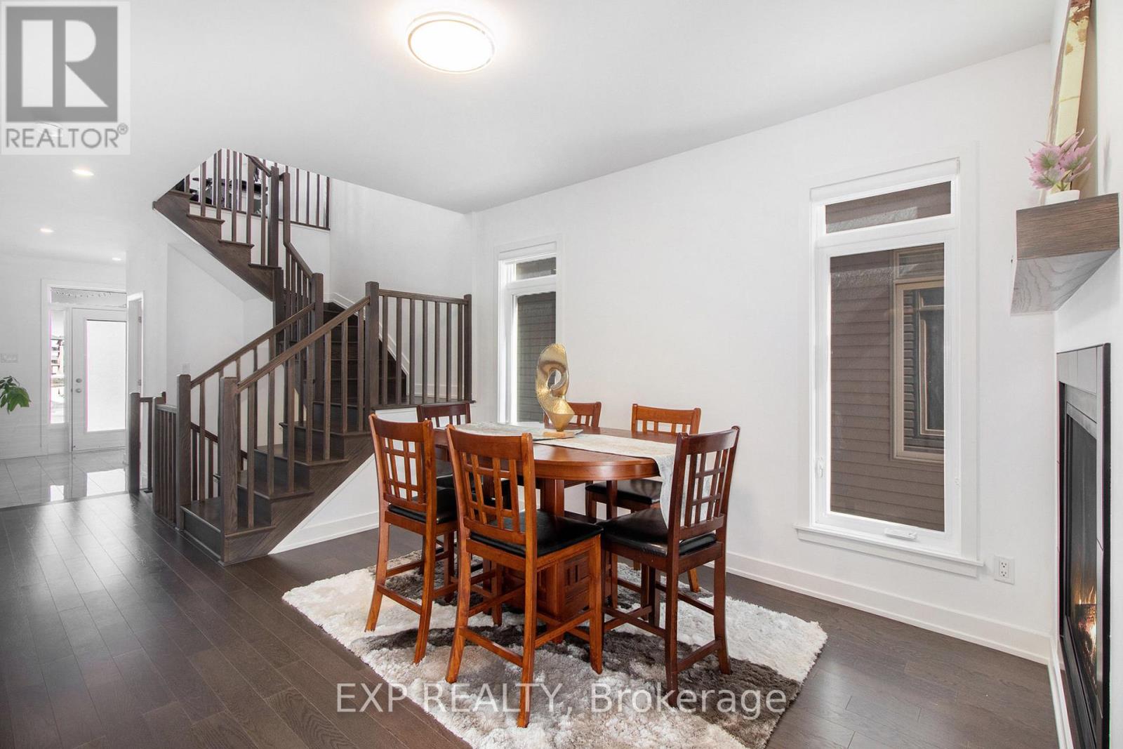 908 Embankment Street