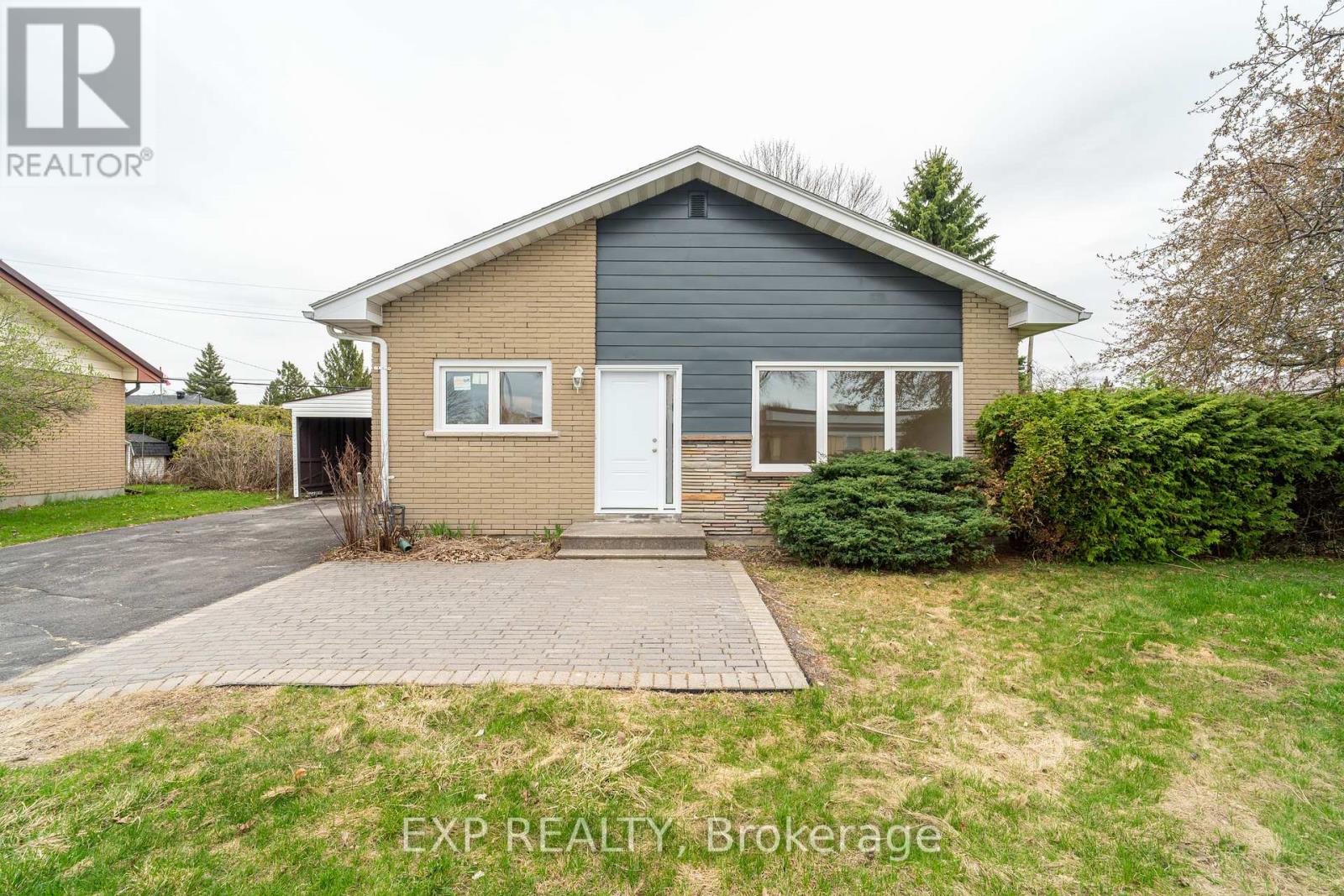 120 Knoxdale Road