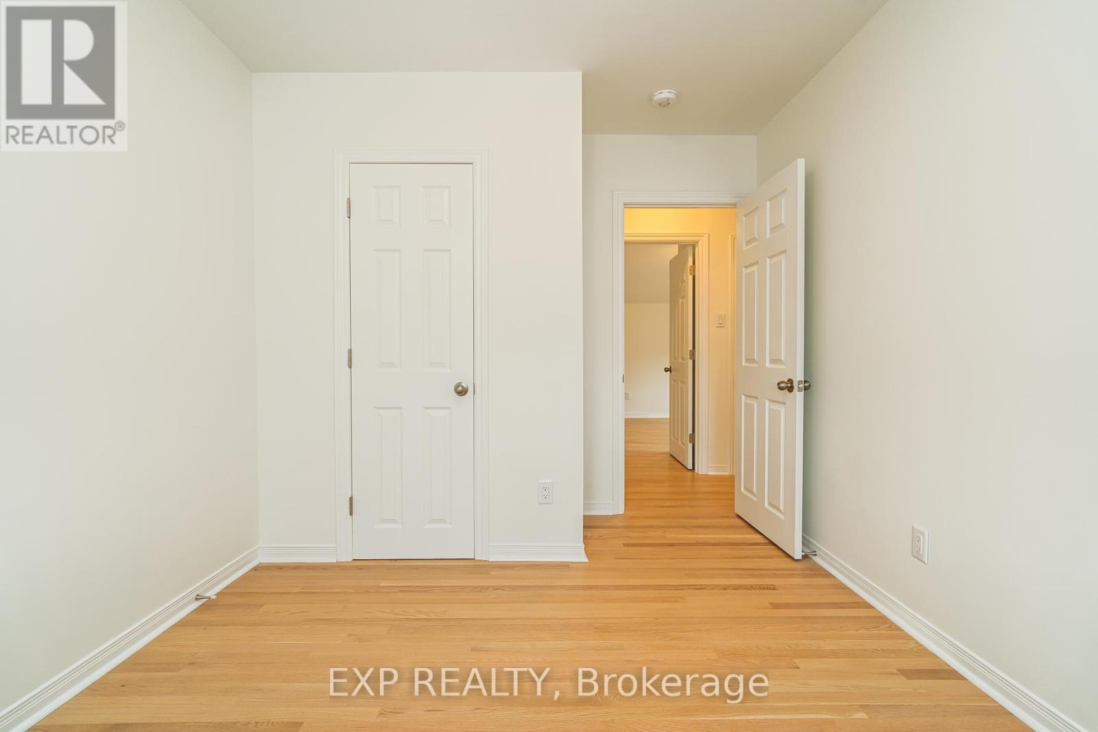 120 Knoxdale Road