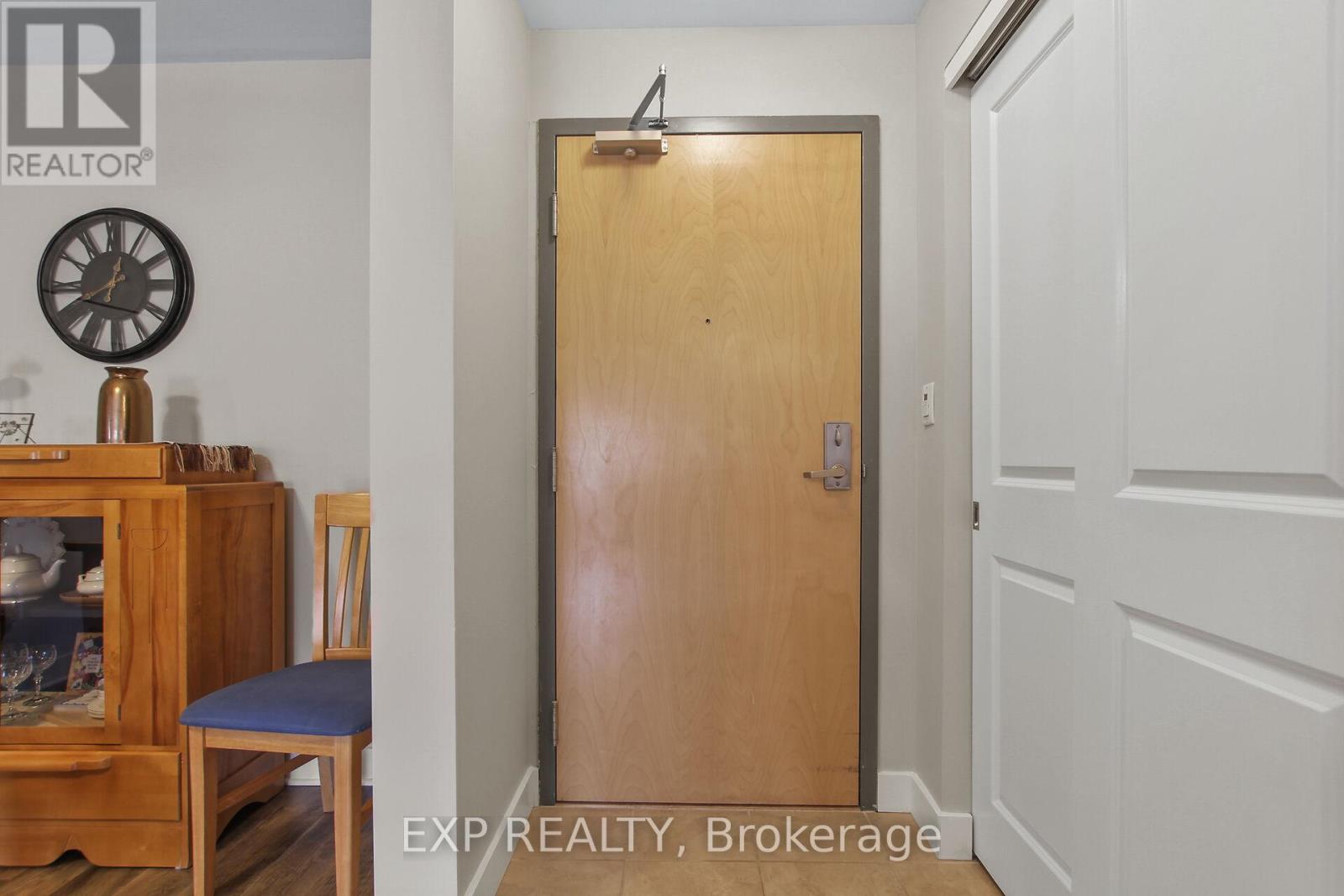 103 - 100 Jamieson Street