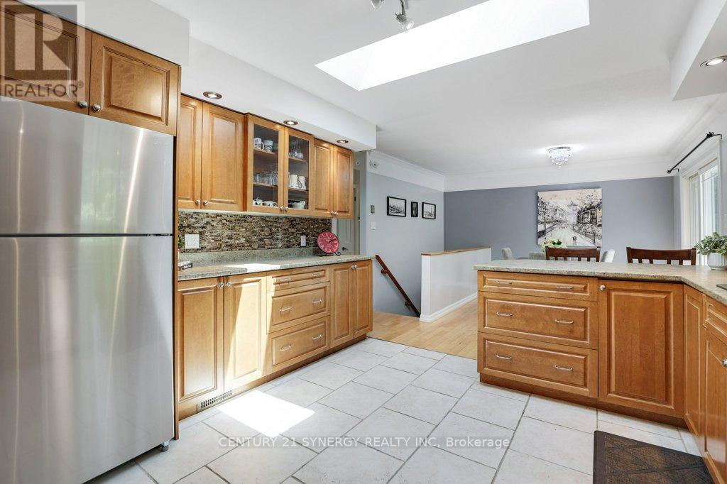 1106 Dunning Road